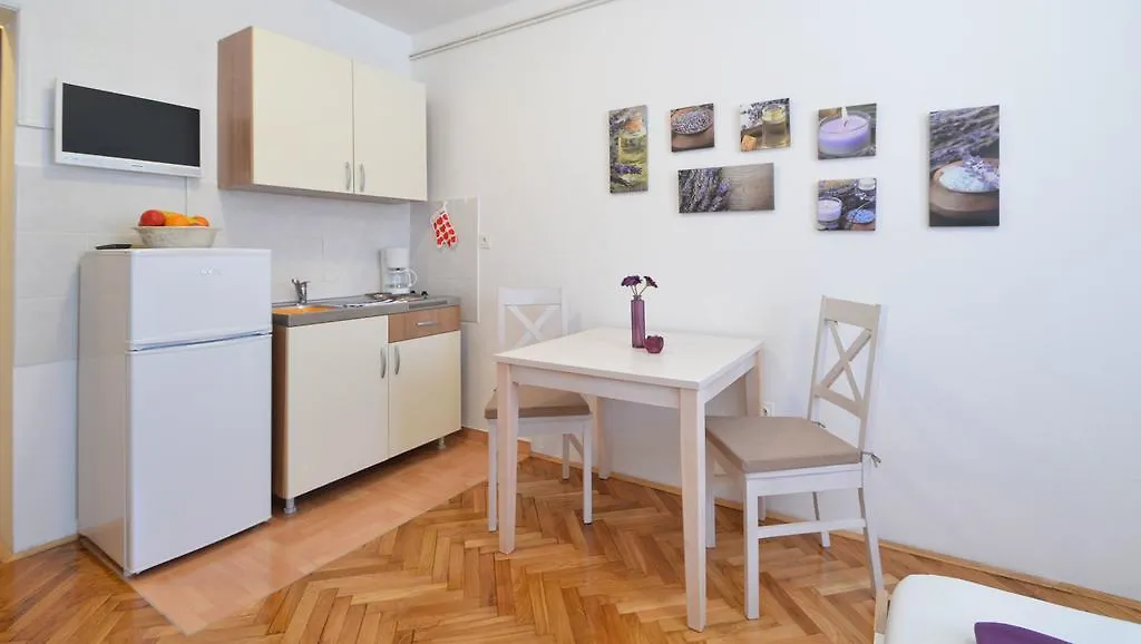 Apartment Vesna 0*, Novi Vinodolski